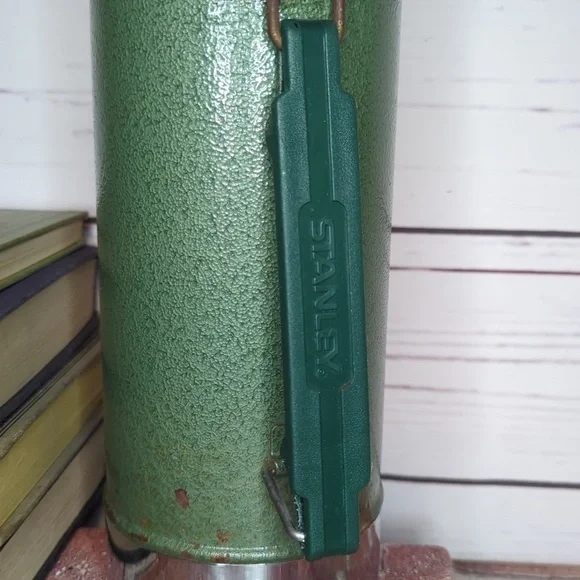 Original Vintage 80's Aladdin STANLEY Olive Green Crackle Vacuum Thermos 32 oz.‎ - Picture 8 of 15